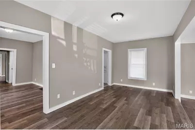 7041 Glades Avenue, Saint Louis, MO 63117 - Photo 7