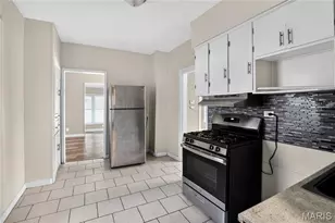 7041 Glades Ave, Saint Louis, MO 63117 - Photo 15