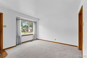 7322 Parkwood Dr, Saint Louis, MO 63116 - Photo 11