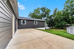 17 Debbie Dr, Saint Peters, MO 63376 - Photo 31