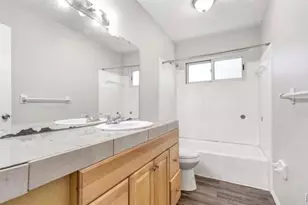 1729 Arrowpoint Dr Ct, Saint Louis, MO 63138 - Photo 11