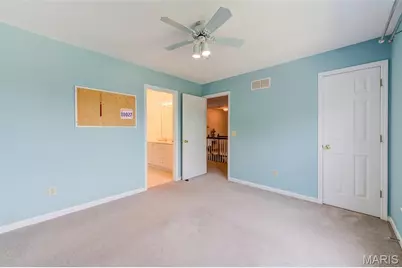 380 Huntleigh Manor Drive, Saint Charles, MO 63303 - Photo 31