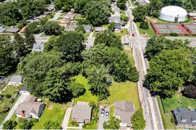 360 N New Florissant Road, Florissant, MO 63031 - Photo 5