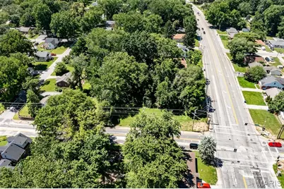 360 N New Florissant Road, Florissant, MO 63031 - Photo 9