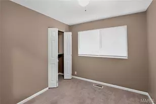 2827 Westminster Dr, Florissant, MO 63033 - Photo 17