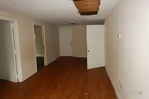 10234 Count Dr, Saint Louis, MO 63136 - Photo 7