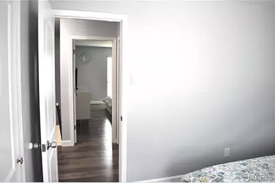 1869 Mansard Drive, Mehlville, MO 63125 - Photo 29