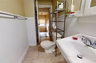 9421 Holtwood Rd, Saint Louis, MO 63114 - Photo 31