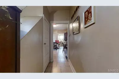 9421 Holtwood Road, Saint Louis, MO 63114 - Photo 11