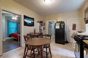 9421 Holtwood Rd, Saint Louis, MO 63114 - Photo 13