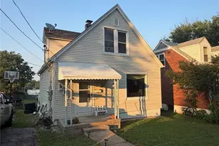 9421 Holtwood Rd, Saint Louis, MO 63114 - Photo 1