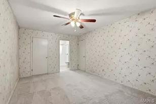 1743 Goldenhorn Ct, Maryland Heights, MO 63043 - Photo 23