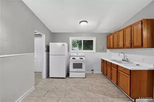6619 Graybirch Dr, Saint Louis, MO 63134 - Photo 13