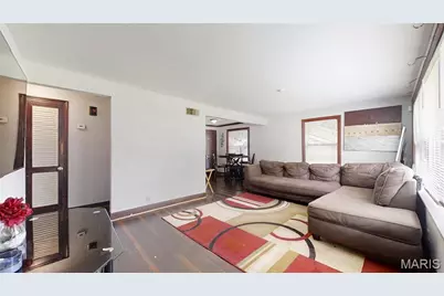 8007 Titus Road, Saint Louis, MO 63114 - Photo 5