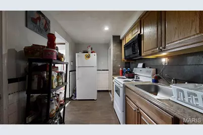 8007 Titus Road, Saint Louis, MO 63114 - Photo 21
