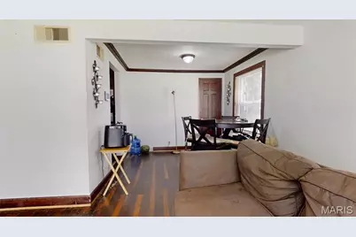 8007 Titus Road, Saint Louis, MO 63114 - Photo 11