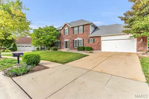 214 Kingdom Dr, Saint Charles, MO 63301 - Photo 3