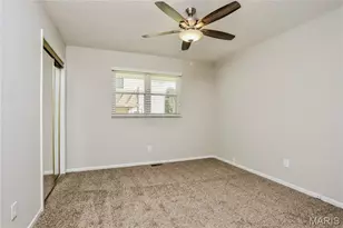 104 Lake Point Dr, Saint Peters, MO 63376 - Photo 11