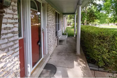 258 Ridge Trail Drive, Chesterfield, MO 63017 - Photo 5