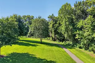 409 Paisley Ct, Saint Charles, MO 63301 - Photo 35