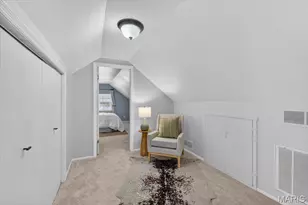 5729 Tholozan Ave, Saint Louis, MO 63109 - Photo 23