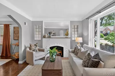 5729 Tholozan Avenue, Saint Louis, MO 63109 - Photo 5