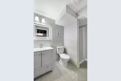 1802 Switzer Avenue, Saint Louis, MO 63147 - Photo 27