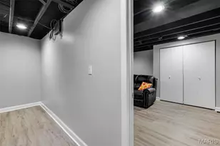 1802 Switzer Ave, Saint Louis, MO 63147 - Photo 27