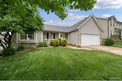 26 Docs Court, Saint Charles, MO 63303 - Photo 3