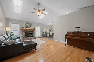 26 Doc's Ct, Saint Charles, MO 63303 - Photo 7