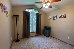 408 Ahr Strom Dr, Robertsville, MO 65066 - Photo 51