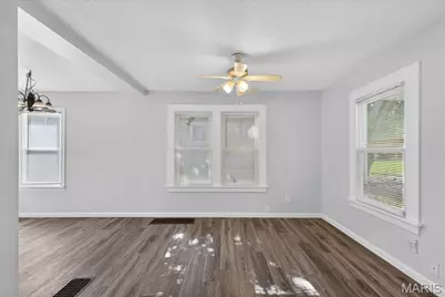 5827 W Park Avenue, Saint Louis, MO 63110 - Photo 27