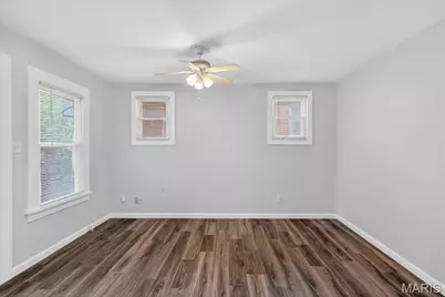 5827 W Park Avenue, Saint Louis, MO 63110 - Photo 25