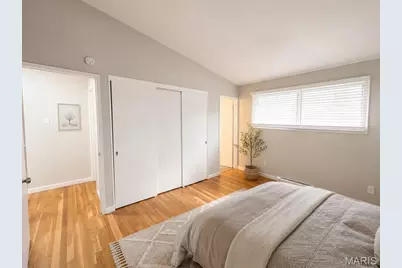 10700 Hallstead Drive, Saint Louis, MO 63136 - Photo 11