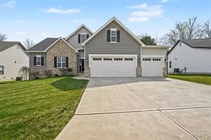 1074 Bloomfield Dr, Eureka, MO 63025 - Photo 1