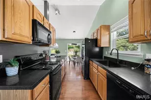 2325 Arkansas Dr, High Ridge, MO 63049 - Photo 11