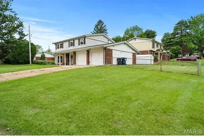 615 Creststone Drive, Florissant, MO 63033 - Photo 29