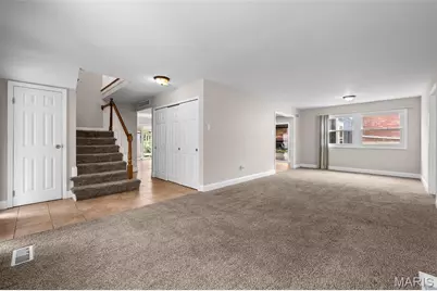 615 Creststone Drive, Florissant, MO 63033 - Photo 9