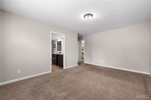 615 Creststone Dr, Florissant, MO 63033 - Photo 17
