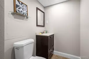 615 Creststone Dr, Florissant, MO 63033 - Photo 13