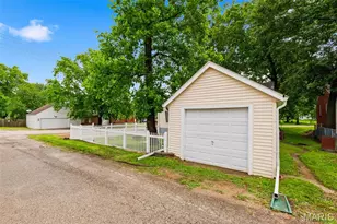 411 Cherry Ln, Warrenton, MO 63383 - Photo 61