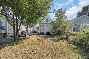 8439 Tennessee Ave, Affton, MO 63125 - Photo 23