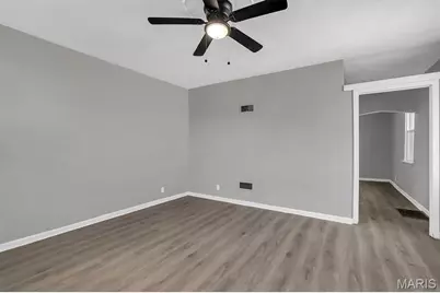 8439 Tennessee Avenue, Affton, MO 63125 - Photo 5