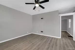 8439 Tennessee Ave, Affton, MO 63125 - Photo 5
