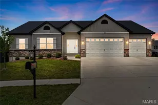 509 Spruce Holw Ct, Wentzville, MO 63385 - Photo 25