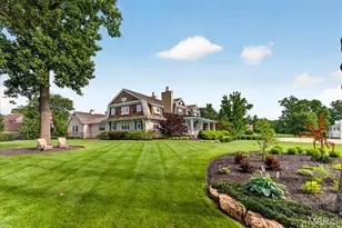 39 Countryside Ln, Saint Louis, MO 63131 - Photo 3