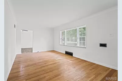 10325 Lookaway Drive, Saint Louis, MO 63137 - Photo 5