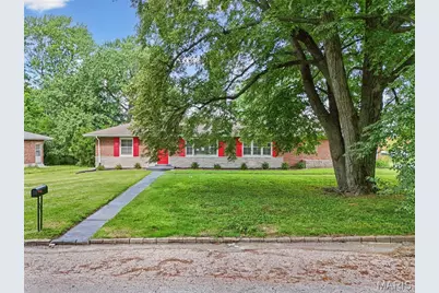 10325 Lookaway Drive, Saint Louis, MO 63137 - Photo 3
