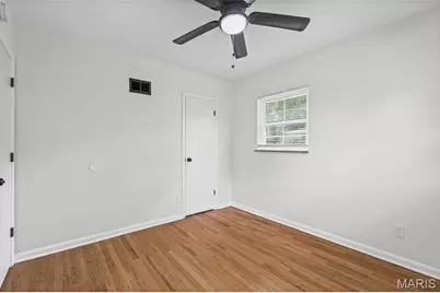 10325 Lookaway Drive, Saint Louis, MO 63137 - Photo 19