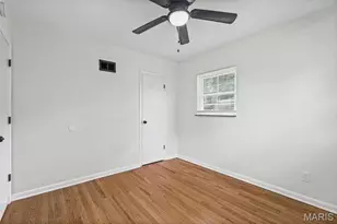 10325 Lookaway Dr, Saint Louis, MO 63137 - Photo 19